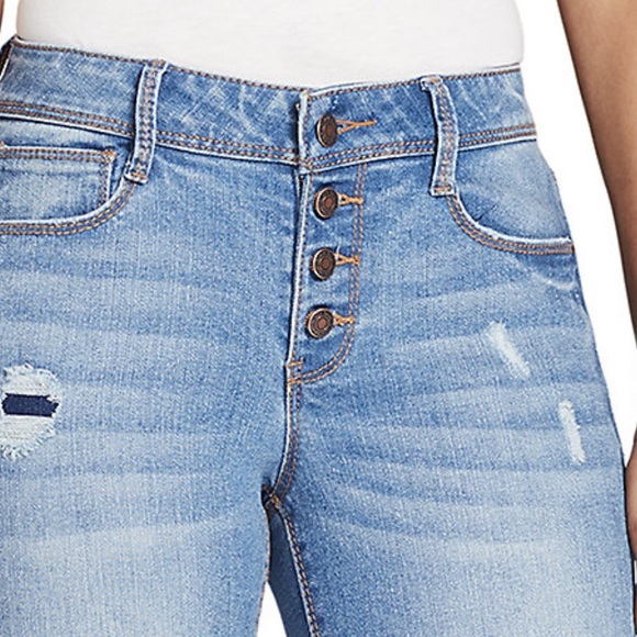 Black Daisy Size 3 Relaxed Skinny Jean Embroidered - Picture 3 of 10